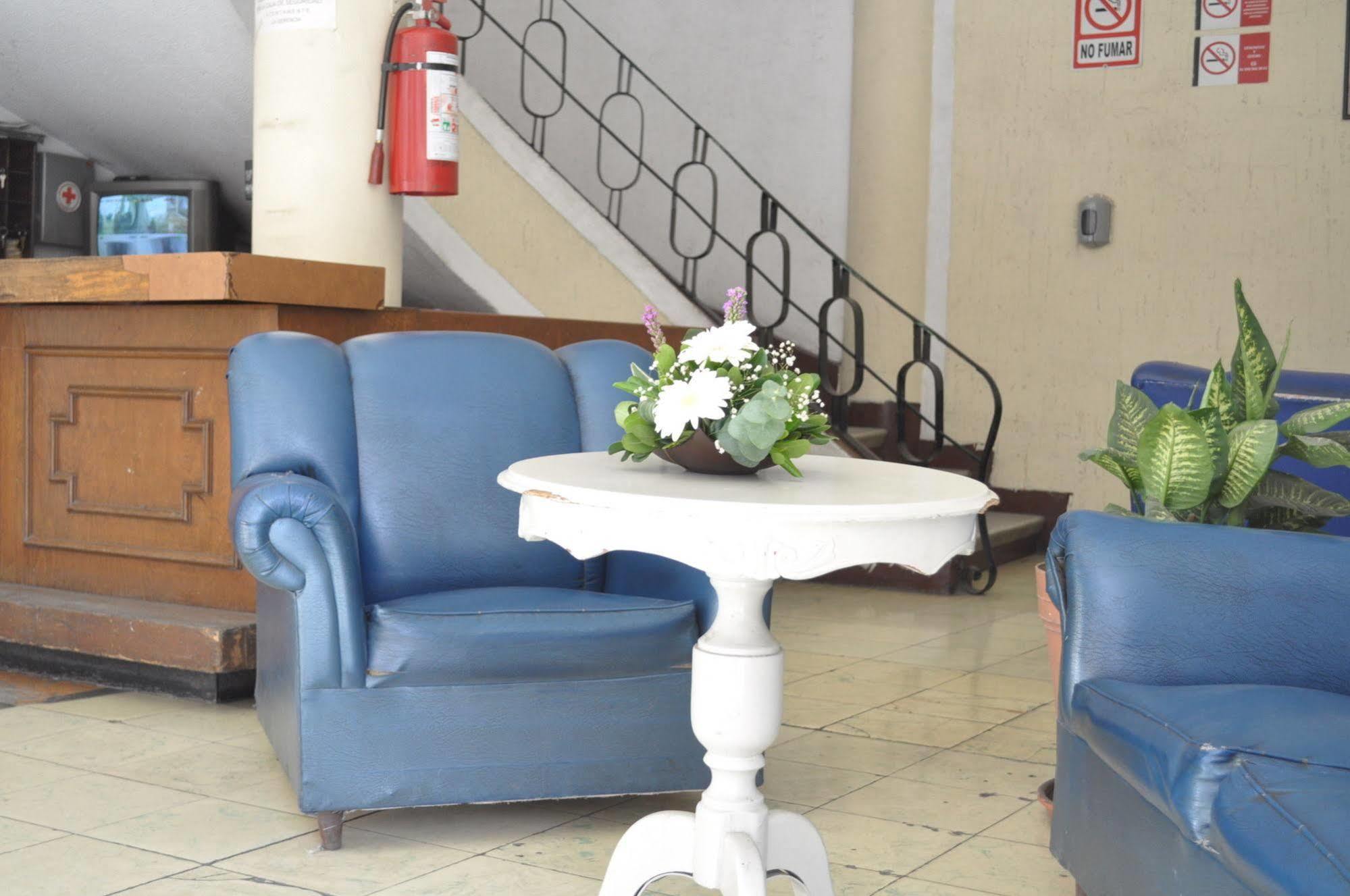 Hotel San Carlos Irapuato Ngoại thất bức ảnh