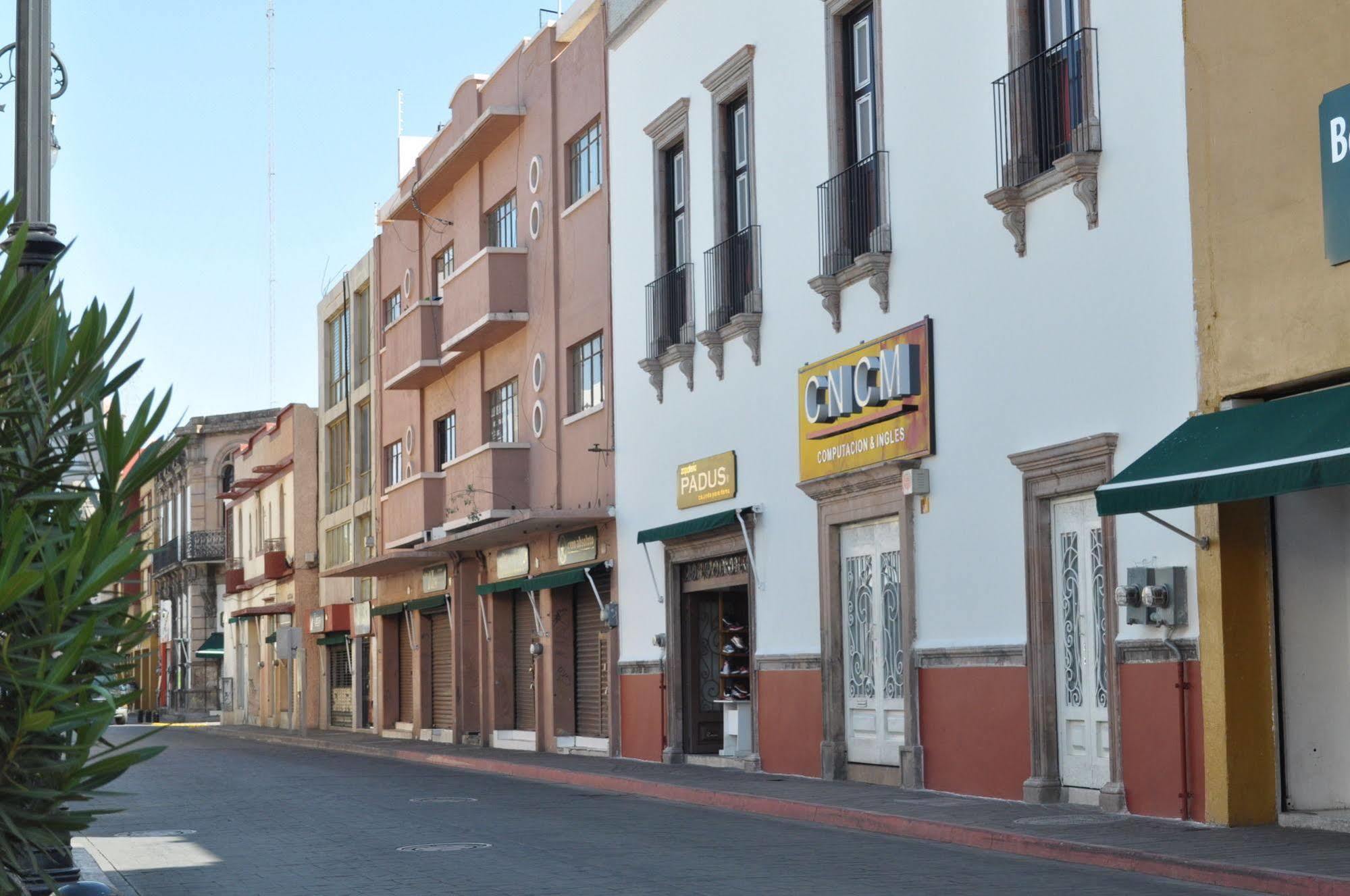 Hotel San Carlos Irapuato Ngoại thất bức ảnh